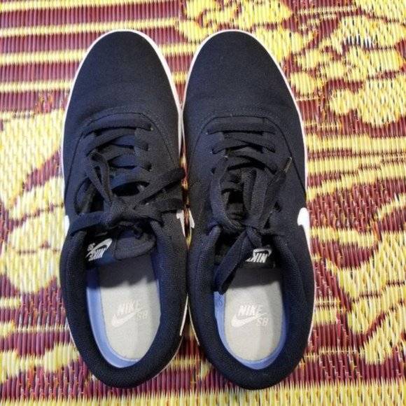Nike SB Check Solarsoft Canvas Black Sneakers 11 - Picture 3 of 11